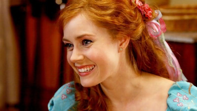 Amy Adams em "Encantada" (2007) - Reprodução/Disney