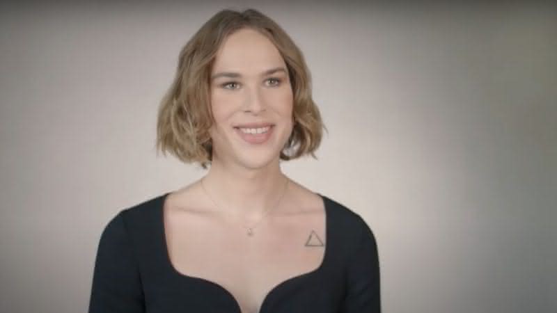 Tommy Dorfman revela ser mulher transgênero - Reprodução/YouTube