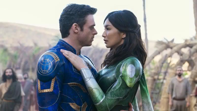 Richard Madden e Gemma Chan em "Eternos" - (Divulgação/Marvel Studios)