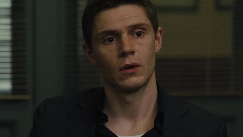 Evan Peters estrela "Mare of Easttown" - (Divulgação/HBO)