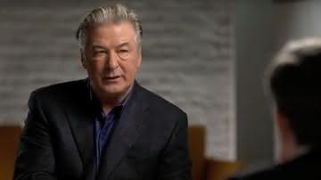 FBI questiona versão de Alec Baldwin sobre tiro que matou diretora - Reprodução/ABC