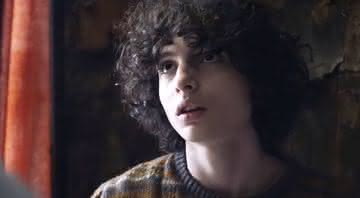 Finn Wolfhard em The Turning - Divulgação/Universal