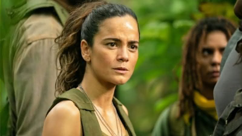 Alice Braga se junta a Ben Affleck em novo filme de Robert Rodriguez - Reprodução/Warner Bros. Pictures