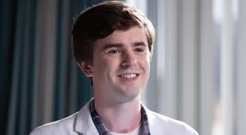 Freddie Highmore como o Dr. Shaun Murphy em The Good Doctor - ABC