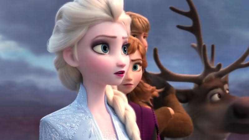 Elsa no trailer de Frozen 2 - YouTube