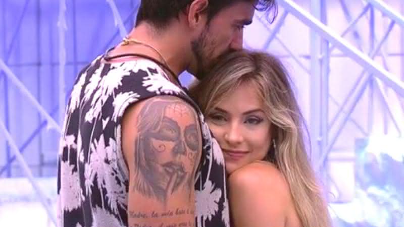 Gabi e Guilherme se beijaram na madrugada desta quinta-feira (6 - Reprodução/Gshow