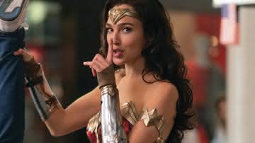 Gal Gadot retorna como Mulher-Maravilha no terceiro filme da heroína - Divulgação/Warner Bros.