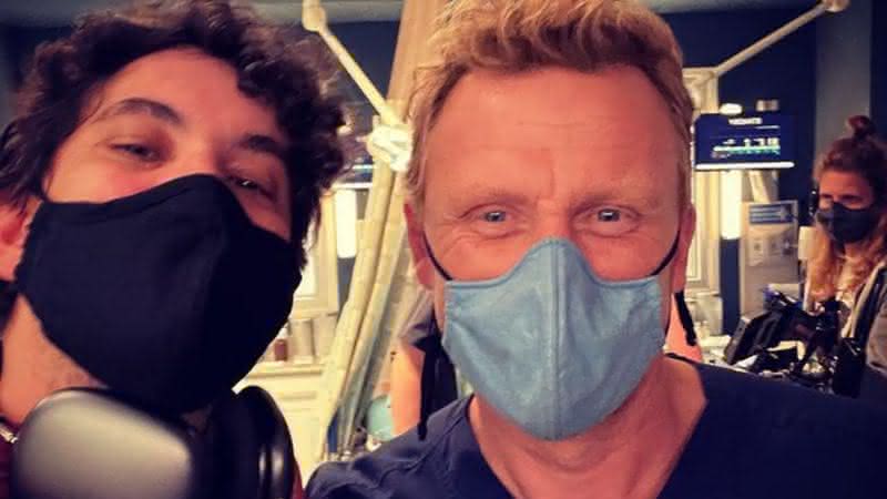 "Grey's Anatomy" tem episódio inédito com roteirista brasileiro - Reprodução/Instagram