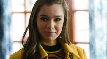 Hailee Steinfeld participou da trilogia "A Escolha Perfeita" no papel de Emily - Divulgação/Universal Pictures