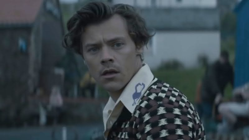 Harry Styles no clipe de Adore You - Reprodução/YouTube