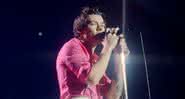 Harry Styles em show de lançamento do Fine Line - Youtube