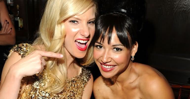 Heather Morris e Naya Rivera durante evento em 2010; atriz formaram par romântico em Glee - Frazer Harrison/Getty Images