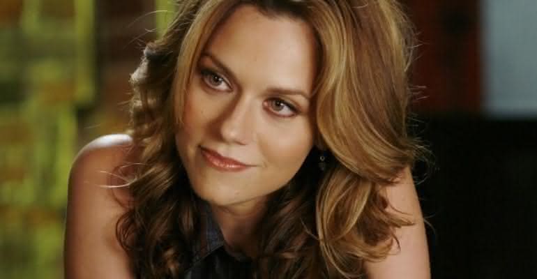 Hilarie Burton, que interpretou Peyton Sawyer em "One Tree Hill", estará em "The Walking Dead" - Divulgação/Warner Bros. Pictures