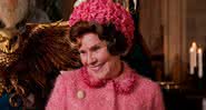 Imelda Staunton como Dolores Umbridge - Warner Bros.