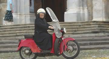 Foto do padre italiano Friar Don Giuseppe Berardelli, de 72 anos - Twitter