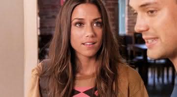 Jana Kramer participou de "One Tree Hill" em suas últimas três temporadas, entre 2009 e 2012 - Reprodução/Warner Bros. Pictures