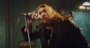 Jason Momoa como Ozzy Osbourne - YouTube