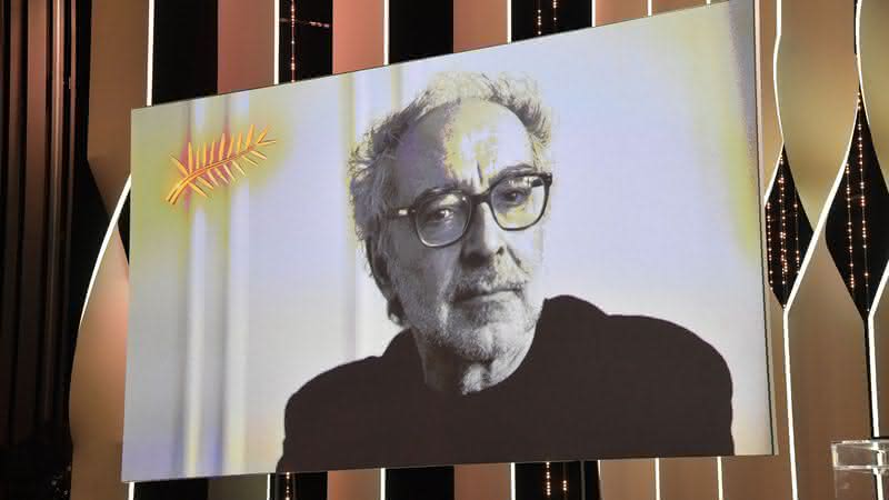Homenagem a Jean-Luc Godard, que faleceu aos 91 anos, durante a 71ª edição do Festival de Cannes, em 2018 - Stephane Cardinale/Corbis/Corbis via Getty Images