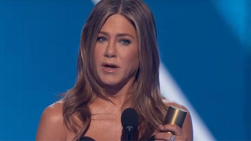 Jennifer Aniston durante discurso na premiação - Reprodução/YouTube