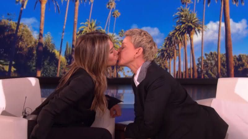 Jennifer Aniston e Ellen DeGeneres - YouTube