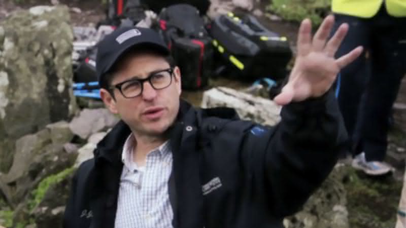 J.J. Abrams no set de filmagem de Star Wars: A Ascensão Skywalker - Divulgação/Disney