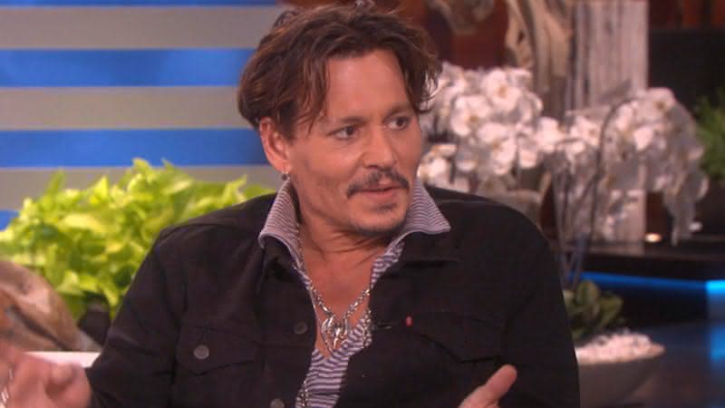 Johnny Depp em entrevista para a apresentadora Ellen DeGeneres - YouTube