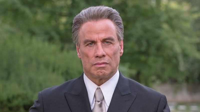 John Travolta no filme Gotti, de 2018 - Oasis Films