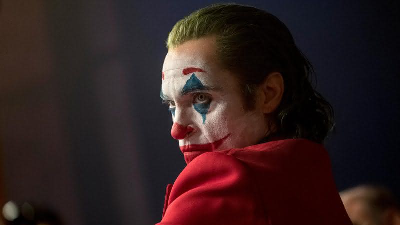 Joaquin Phoenix como Coringa - Reprodução/Warner