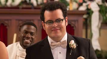 Josh Gad em Padrinhos LDTA - Divulgação/Sony Pictures