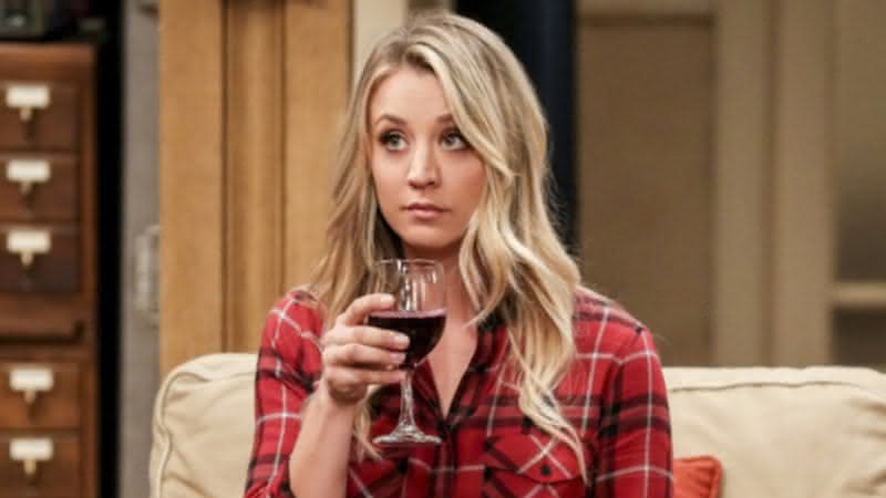 Kaley Cuoco como Penny em cena de The Big Bang Theory - CBS