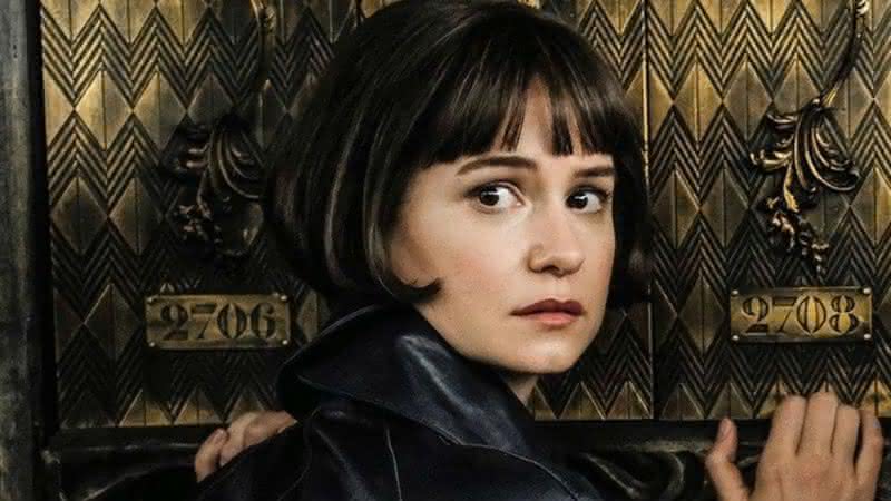 Katherine Waterston estrelou a franquia "Animais Fantásticos e Onde Habitam" - (Divulgação/Warner Bros)