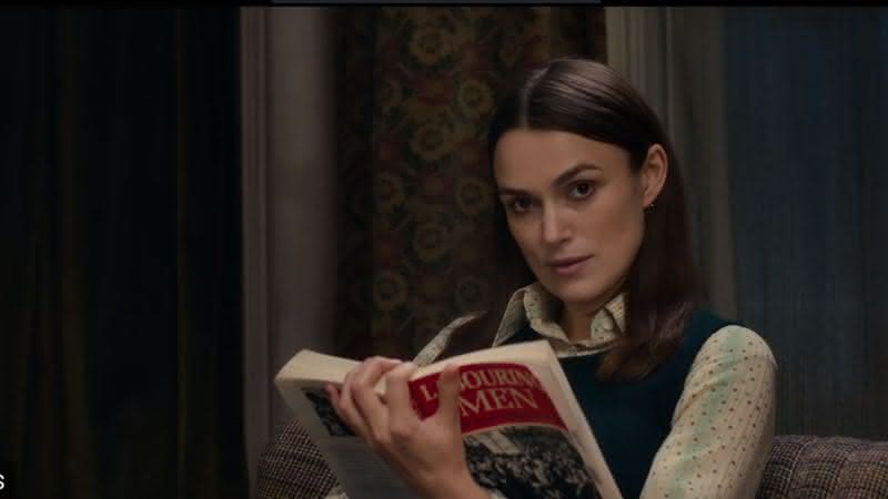 Kiera Knightley interpreta a famosa ativista Sally Alexander - Reprodução/Youtube