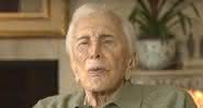 Kirk Douglas em entrevista para a ABC - YouTube/ABC