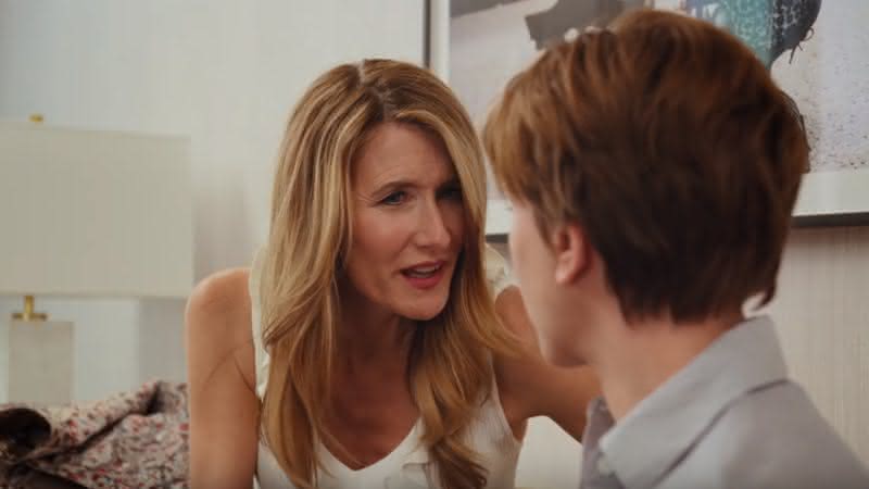 Laura Dern no trailer de Marriage Story - YouTube