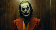 Joaquin Phoenix como Coringa - Reprodução/Warner Bros.