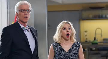 Ted Danson e Kristen Bell em 'The Good Place'. - Divulgação/NBC