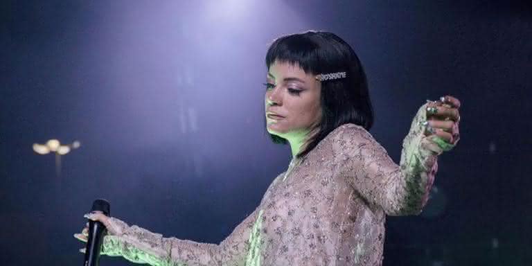 A cantora britânica Lily Allen durante show em São Paulo, em foto publicada em seu Instagram - Reprodução/Instagram