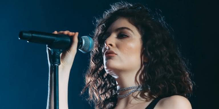 Lorde agradece carinho e fala sobre terceiro álbum  - Divulgação 