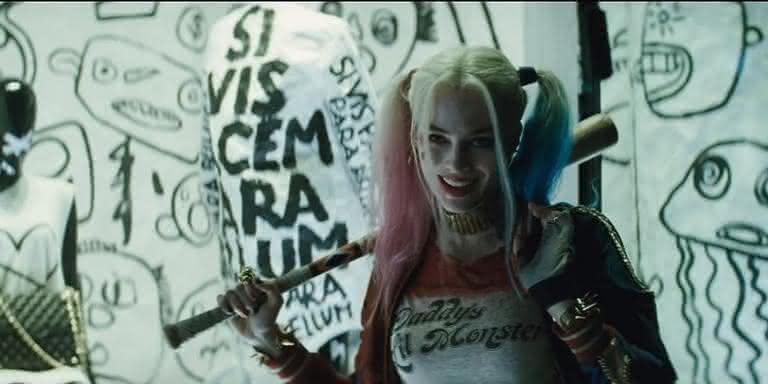 Margot Robbie como Harley Quinn em 'Esquadrão Suicida' - Reprodução/YouTube