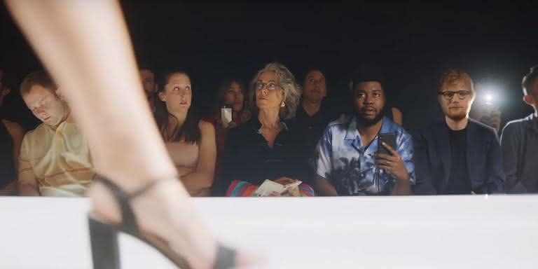 Ed Sheeran e Khalid no clipe de 'Beautiful People' - Reprodução/YouTube