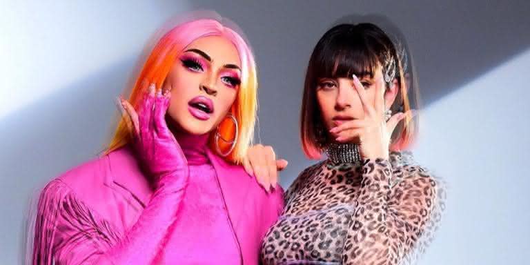 Pabllo Vittar e Charli XCX nos bastidores do clipe de 'Flash Pose' - Reprodução/Instagram