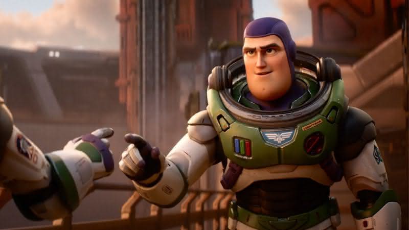 "Lightyear": Cena com beijo gay é restaurada após funcionários da Pixar acusarem censura - Divulgação/Pixar