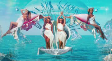 Little Mix no clipe de Holiday - Reprodução/YouTube