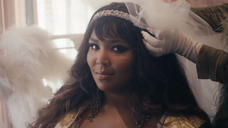 Lizzo está indicada ao Grammy em oito categorias - Reprodução/Youtube