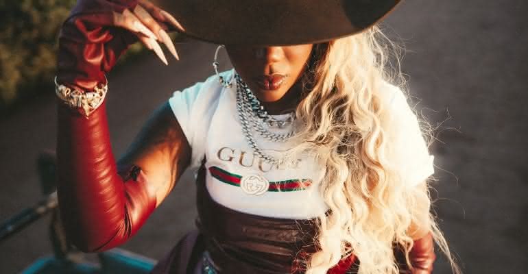 Ludmilla no clipe de "Pra Te Machucar", parceria com Major Lazer, ÀTTØØXXÁ e Suku Ward - Divulgação/Rodolfo Magalhães