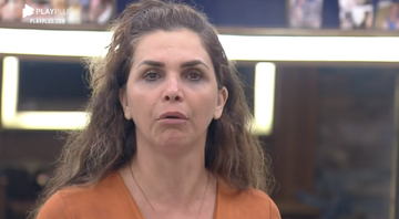 Luiza Ambiel chora em "A Fazenda" - Transmissão/Record TV