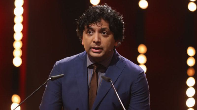 M. Night Shyamalan fecha acordo com a Warner e anuncia próximo filme - Divulgação/Getty Images:Sean Gallup