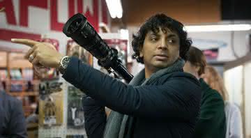 M. Night Shyamalan é o diretor de "Tempo" - (Divulgação/Universal Pictures)