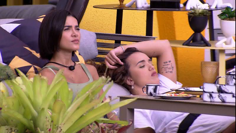 Manu Gavassi e Rafa Kalimann em conversa no Big Brother Brasil 20 - Gshow