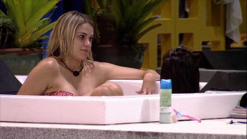 Marcela fala sobre amizade com Gizelly - Globo